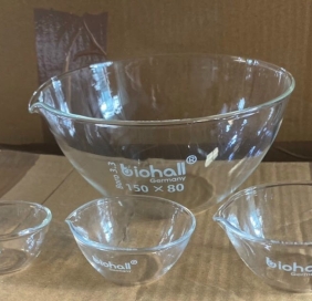 Bát có mỏ kết tinh, Biohall Germany