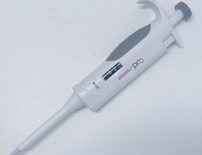 Micropipet 1 kênh 5-50uL, Pipet4U Pro, AHN