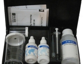 Bộ Dụng Cụ Đo Độ Cứng Tổng (0-300mg/L) Kèm Thuốc Thử 100 Lần Đo HI3812 Hanna